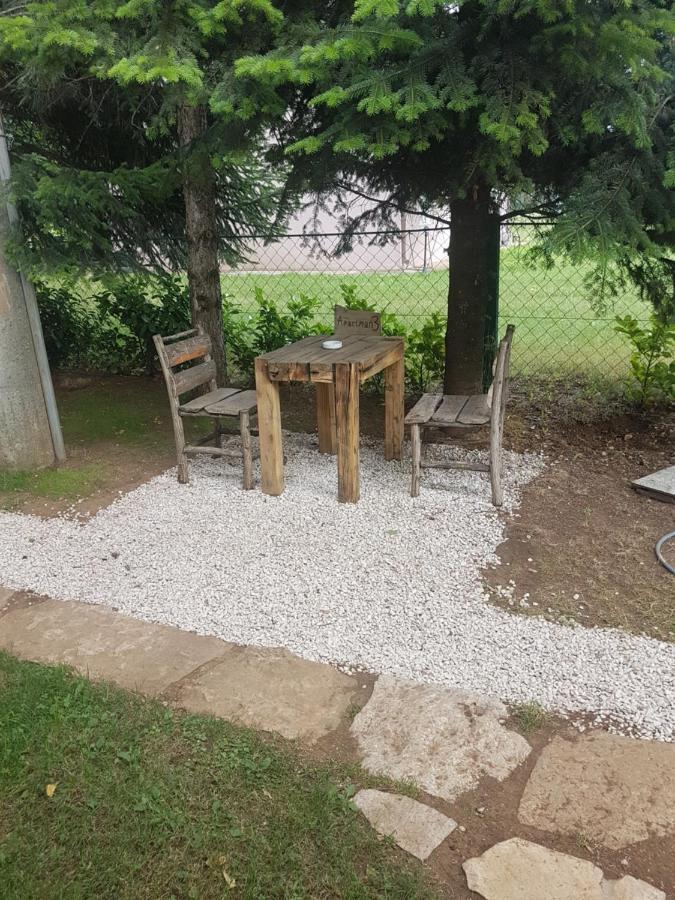 Belette Apartments & Park Nikšić エクステリア 写真
